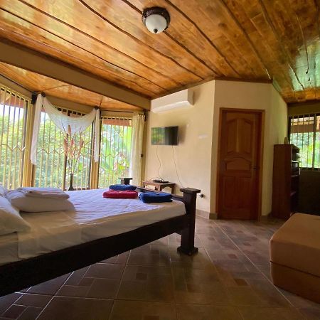 Bahia Ballena Rooms Uvita Esterno foto