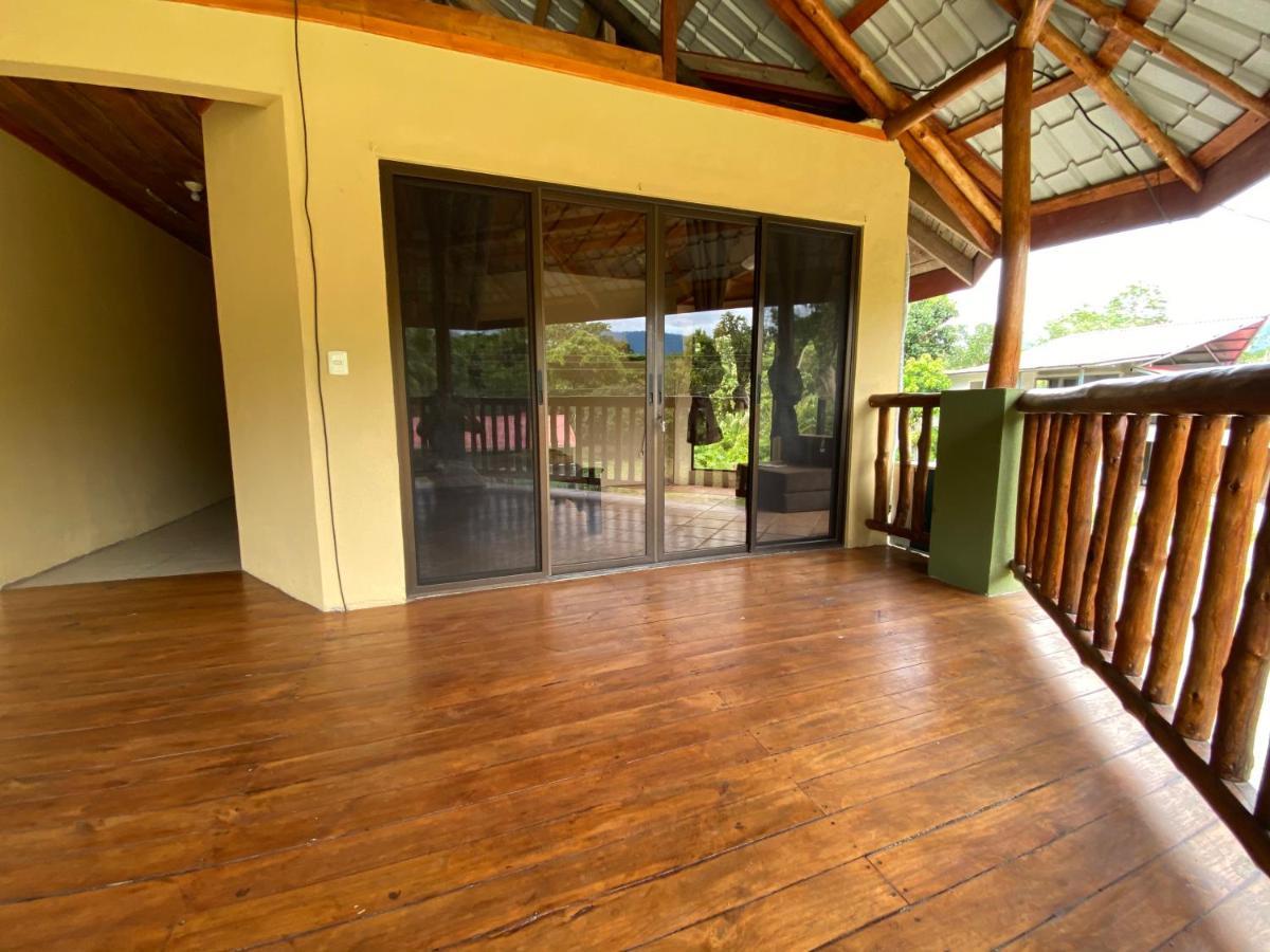 Bahia Ballena Rooms Uvita Esterno foto
